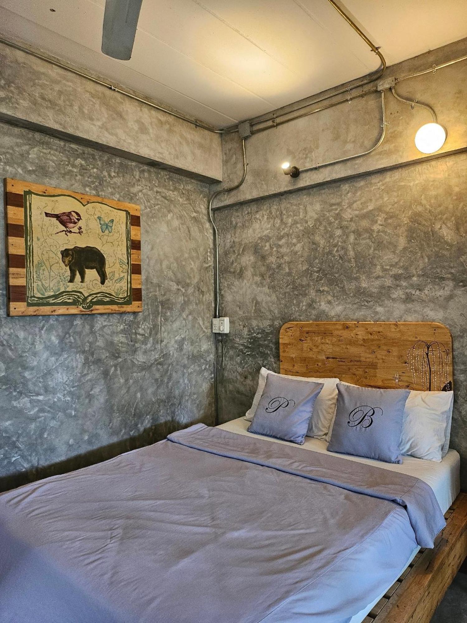 The Picturebook Guesthouse Mae Сот Екстериор снимка